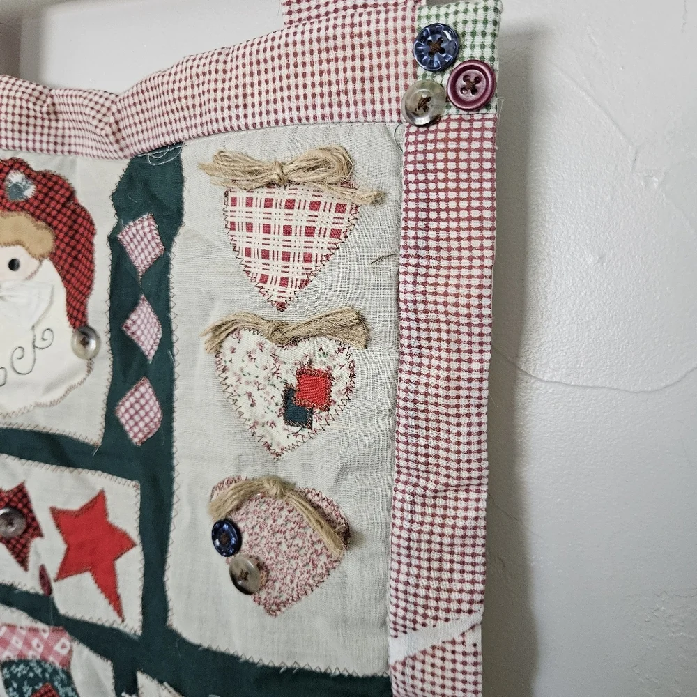 Rustic Christmas Festive Patchwork Wall Hanging Scroll Country Santa Stocking - Picture 5 of 7